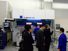 展示場見学会4