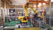 静岡工場　ロボットスポット溶接システム　溶接品質が安定