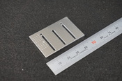 【超微細穴加工　超微細小径穴加工　レーザーマーキング　材質A5052(a5052)　検査装置のアルミ精密部品】