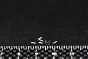 ステンレス（SUS304）材の微細部品Φ1.5・筒製品の加工事例です。