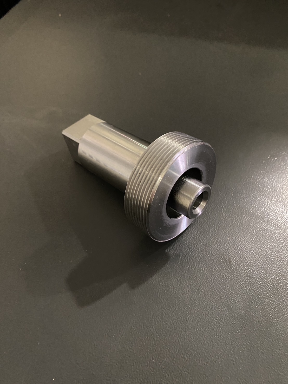 【造船部品】旋盤加工で端面深穴溝に挑む！