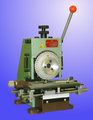 銘版向けダイヤル式刻印機 Ydp 400k 山田マシンツール株式会社