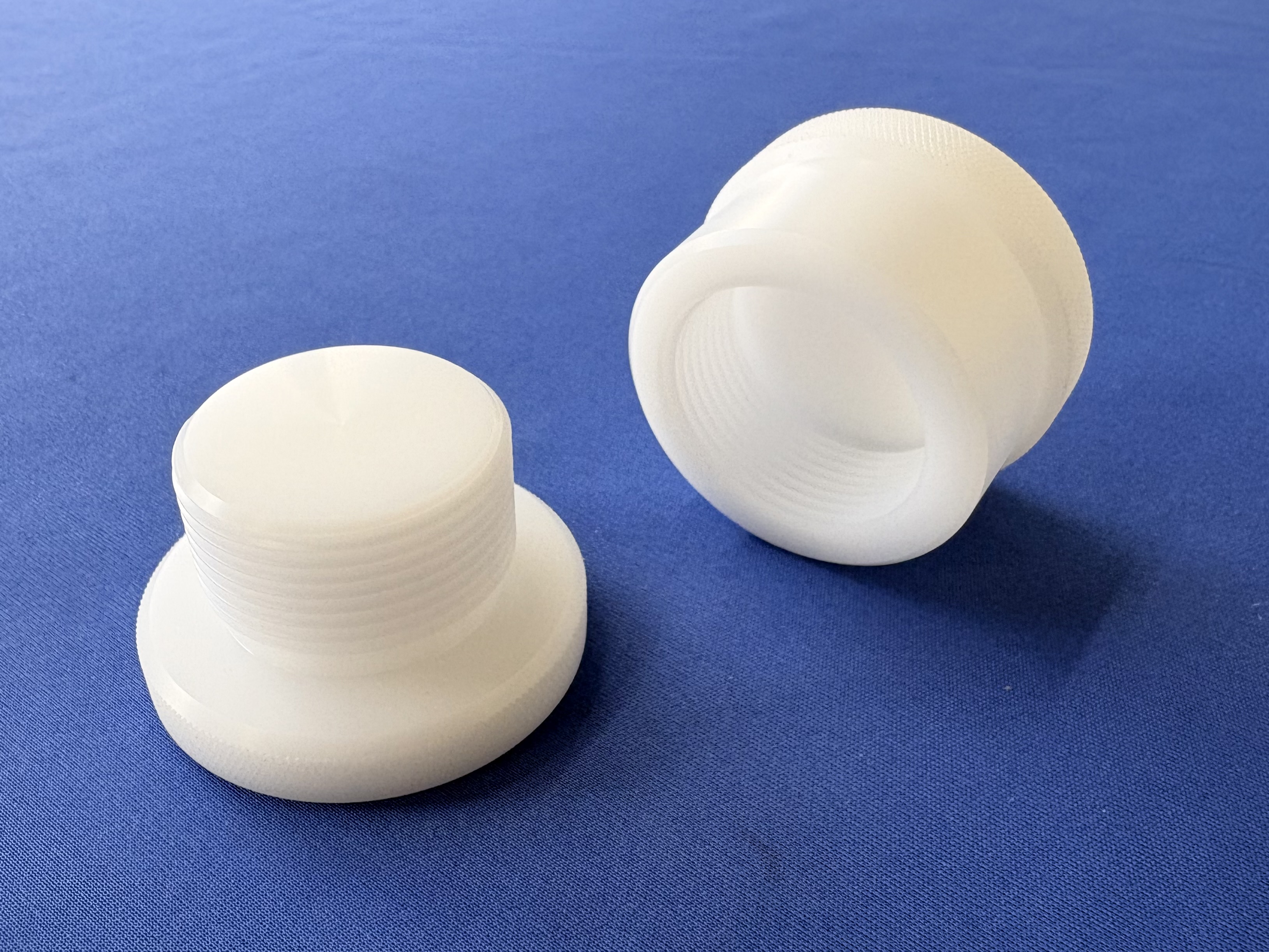 ホースキャップ製作　プラスチック切削加工　特注・オーダー製作対応可能