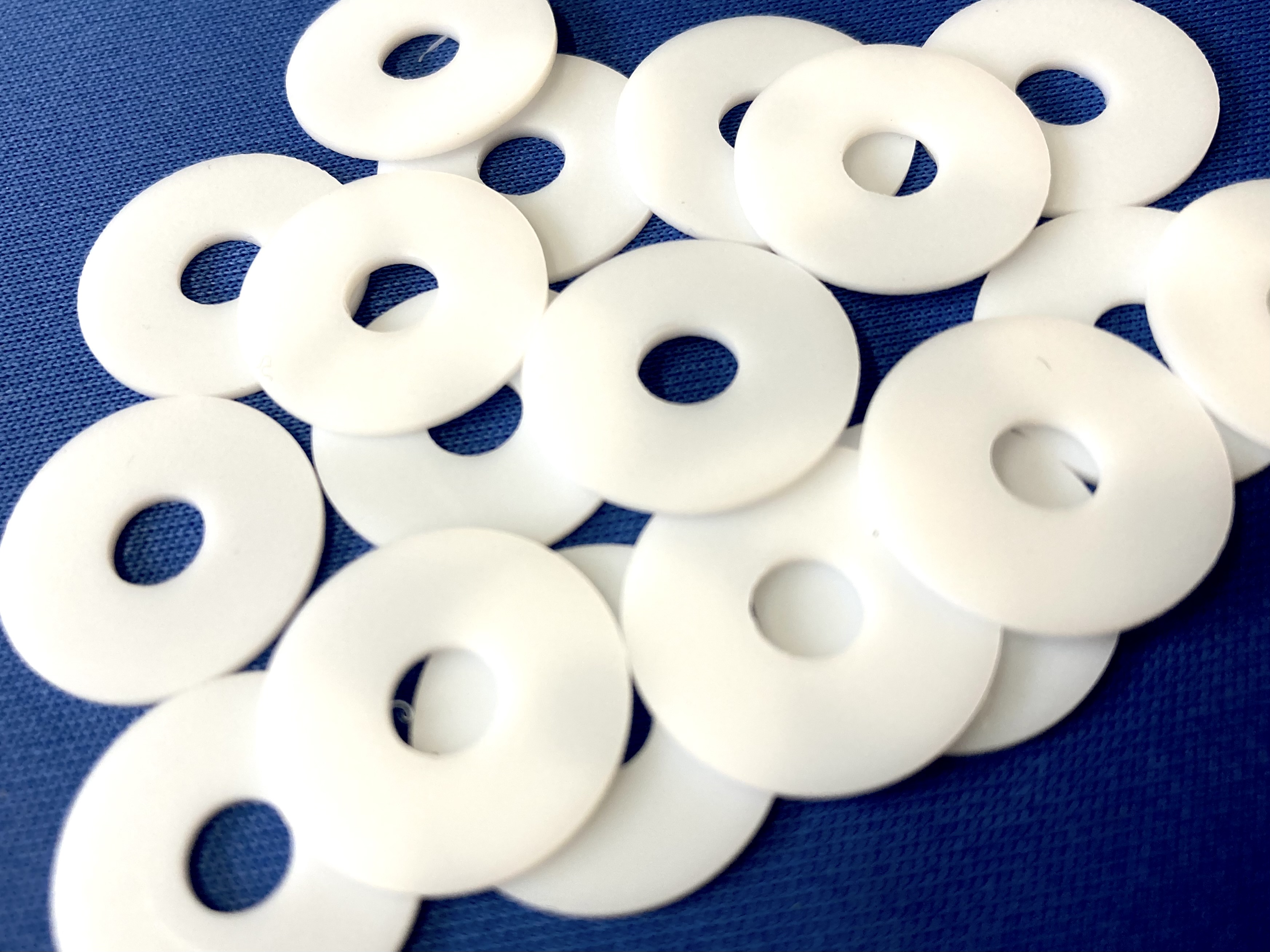 パッキン製作　フッ素樹脂パッキン　特注・オーダー製作対応可能