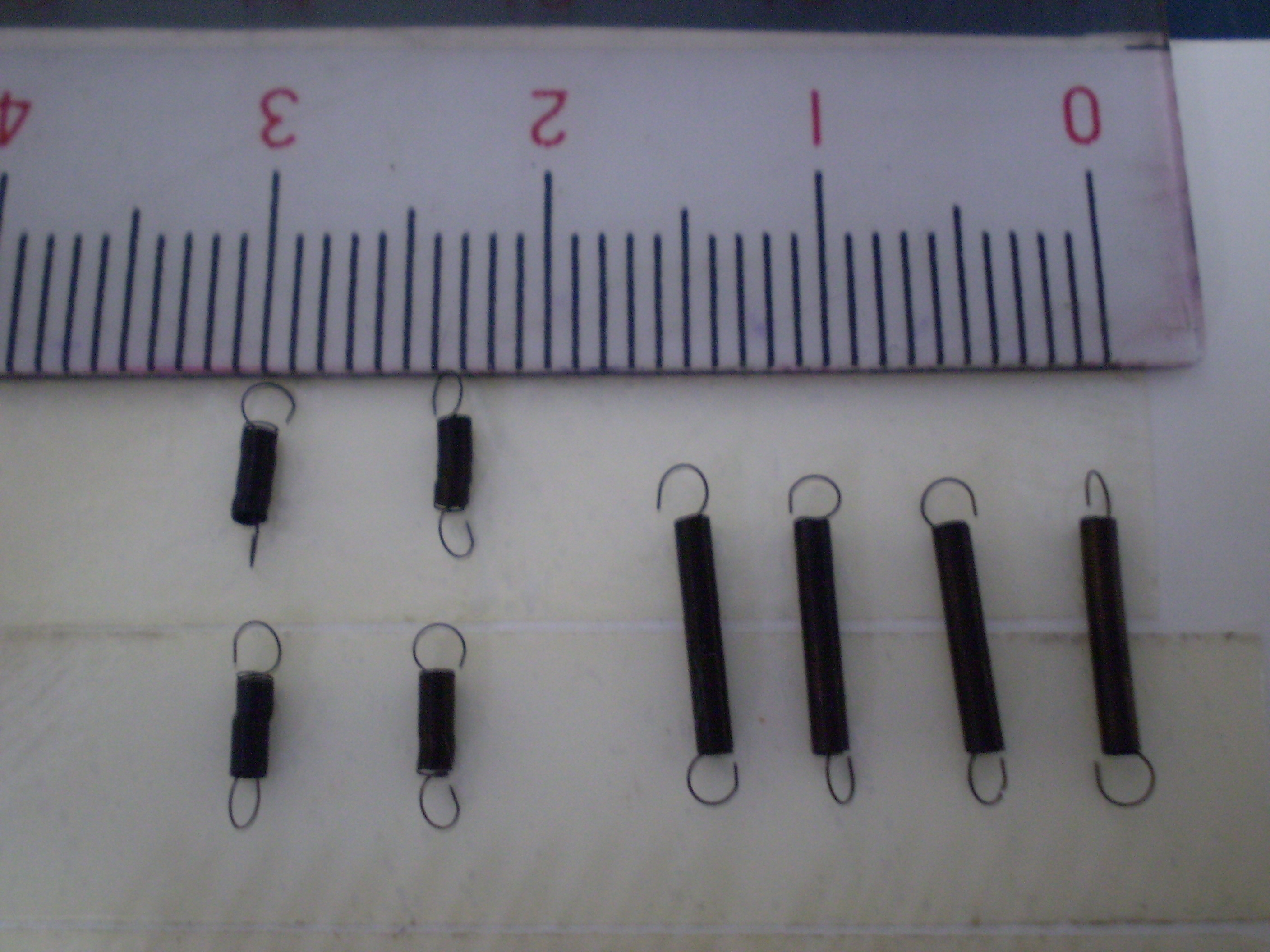 ステンレス黒染め処理 バネ 株式会社 マルエス工業