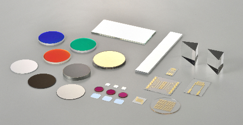 光学薄膜・光学フィルター受託成膜加工：設計は初回無料で行います！