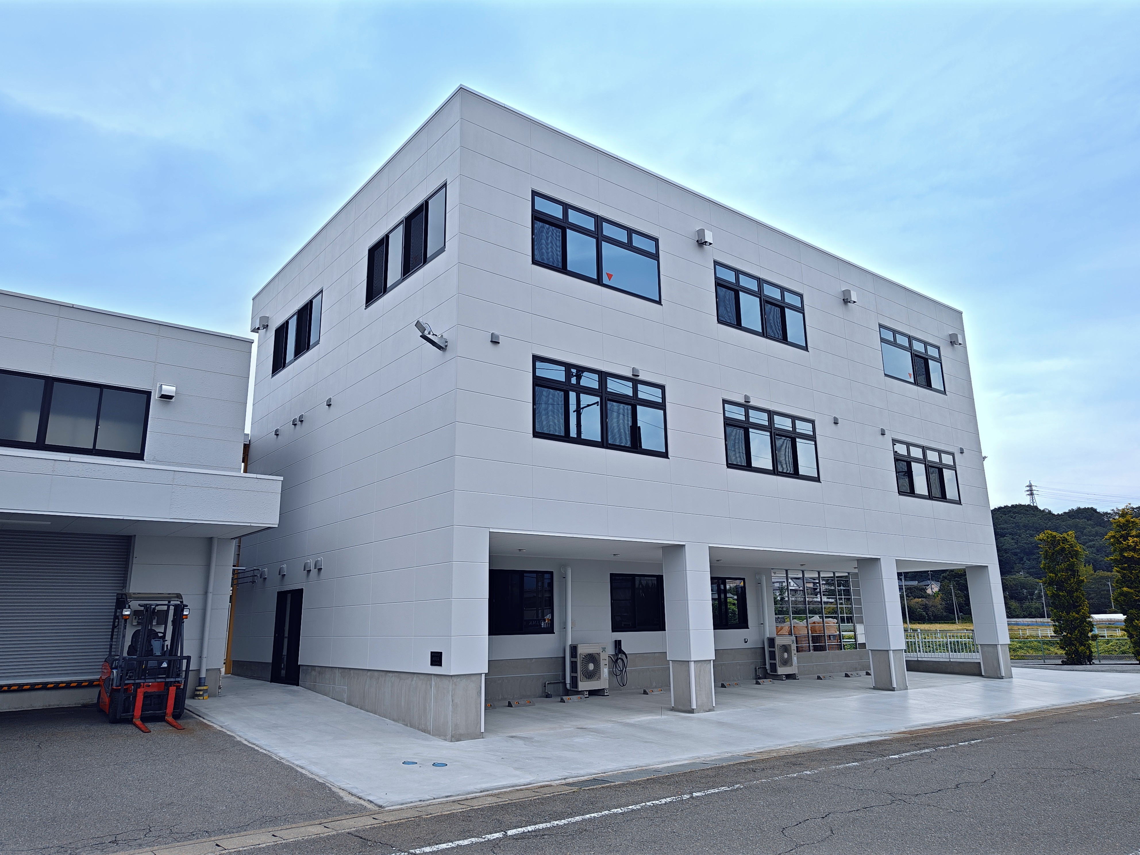 技術棟を新築　2024年9月